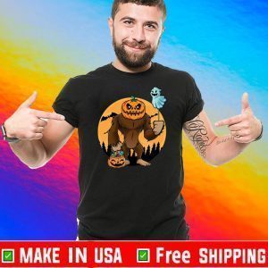 Bigfoot Pumpkin Trick Or Treat Head Halloween 2020 T-Shirt