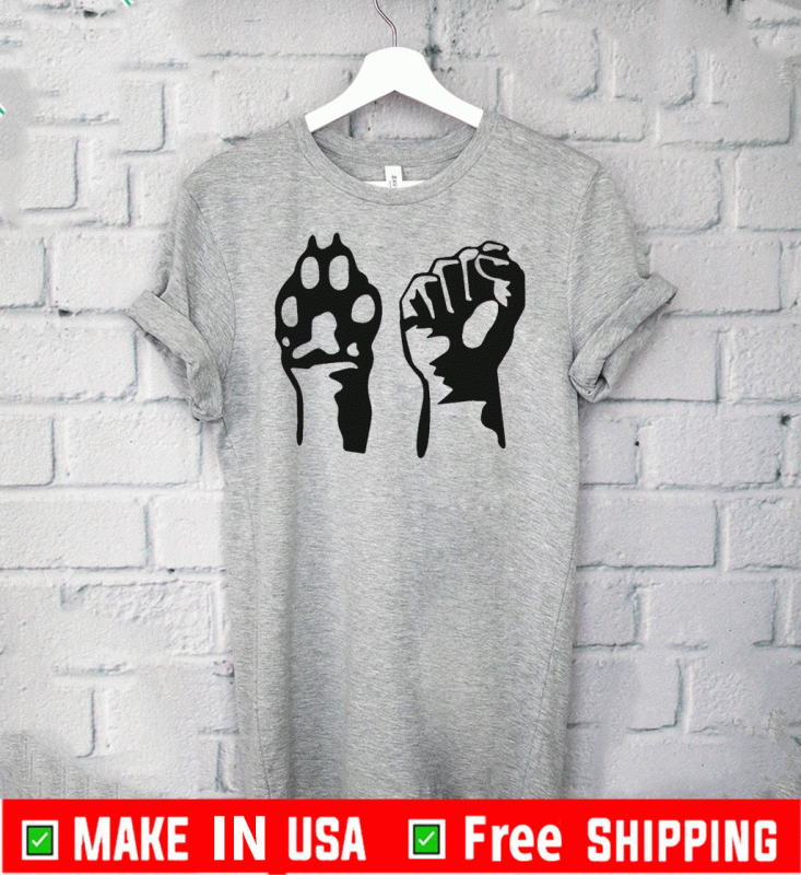 Dog Paw Human Fist Animal Rights Vegan Vegetarian 2020 T-Shirt