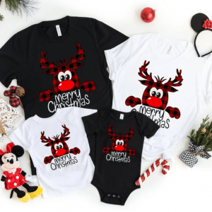 Buffalo Plaid Reindeer Christmas Shirt,Reindeer Shirt,Peeping Reindeer Shirt,Merry Christmas Shirt,Christmas Family Shirt,Xmas Shirt