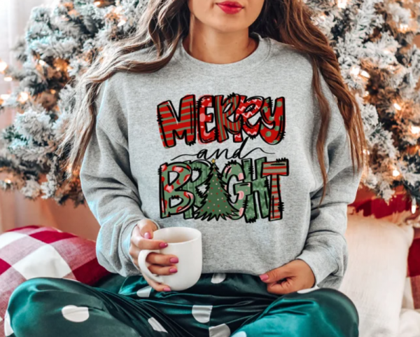 Christmas Sweatshirt, Womens Christmas Sweatshirt, Christmas Sweatshirts for Women, Christmas Women,Merry Christmas Sweatshirt