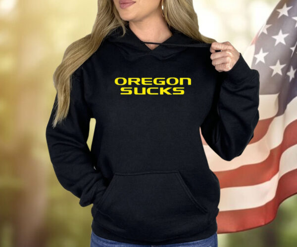 Spencer Hawes Wearing Oregon Sucks T-Shirt