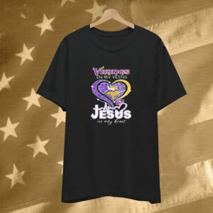 Minnesota Vikings In My Veins Jesus In My Heart Diamond T-Shirt