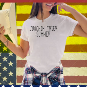 Elle Fanning Wearing Joachim Trier Summer Tee Shirt