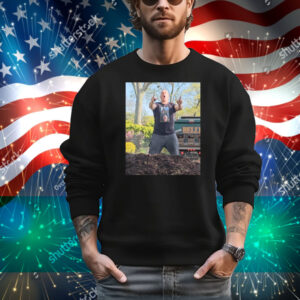 Official Feiner Mulch Company King Of The Mulch Photo 2025 T-Shirt