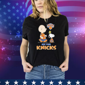Snoopy And Charlie Brown The Peanuts New York Knicks Tee Shirt