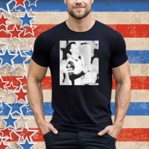 Son Heung-min Tottenham Trophy Kiss Tee Shirt