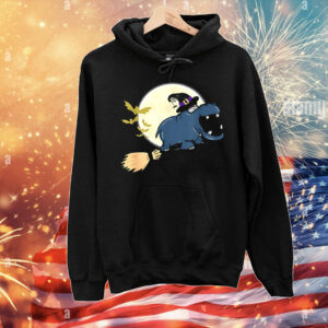 Hippo witch hat riding broom stick zoo animal Halloween T-Shirt