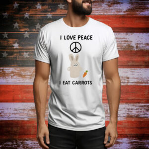 I love peace I eat carrots Tee Shirt