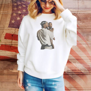 Kendrick Lamar holding baby Drake meme Tee Shirt