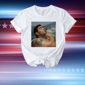 Maradona smoking cigar T-Shirt