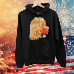 Nicki Minaj blonde bob hairstyle T-Shirt